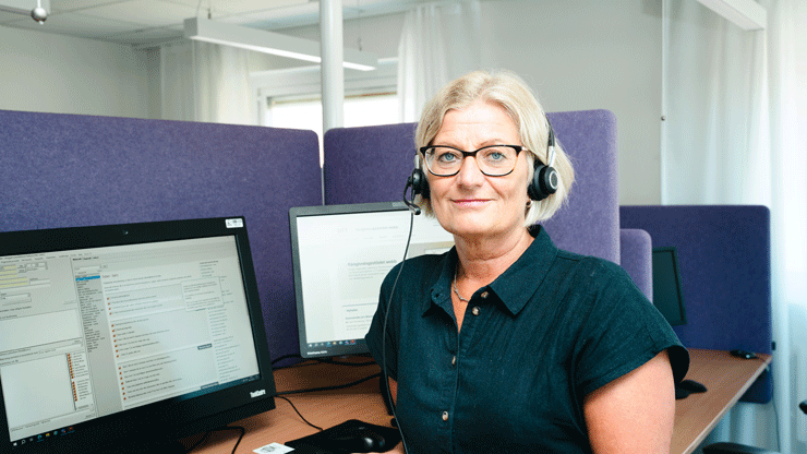 Lena Mattsson Hallqvist, sjuksköterska på 1177 telefon.